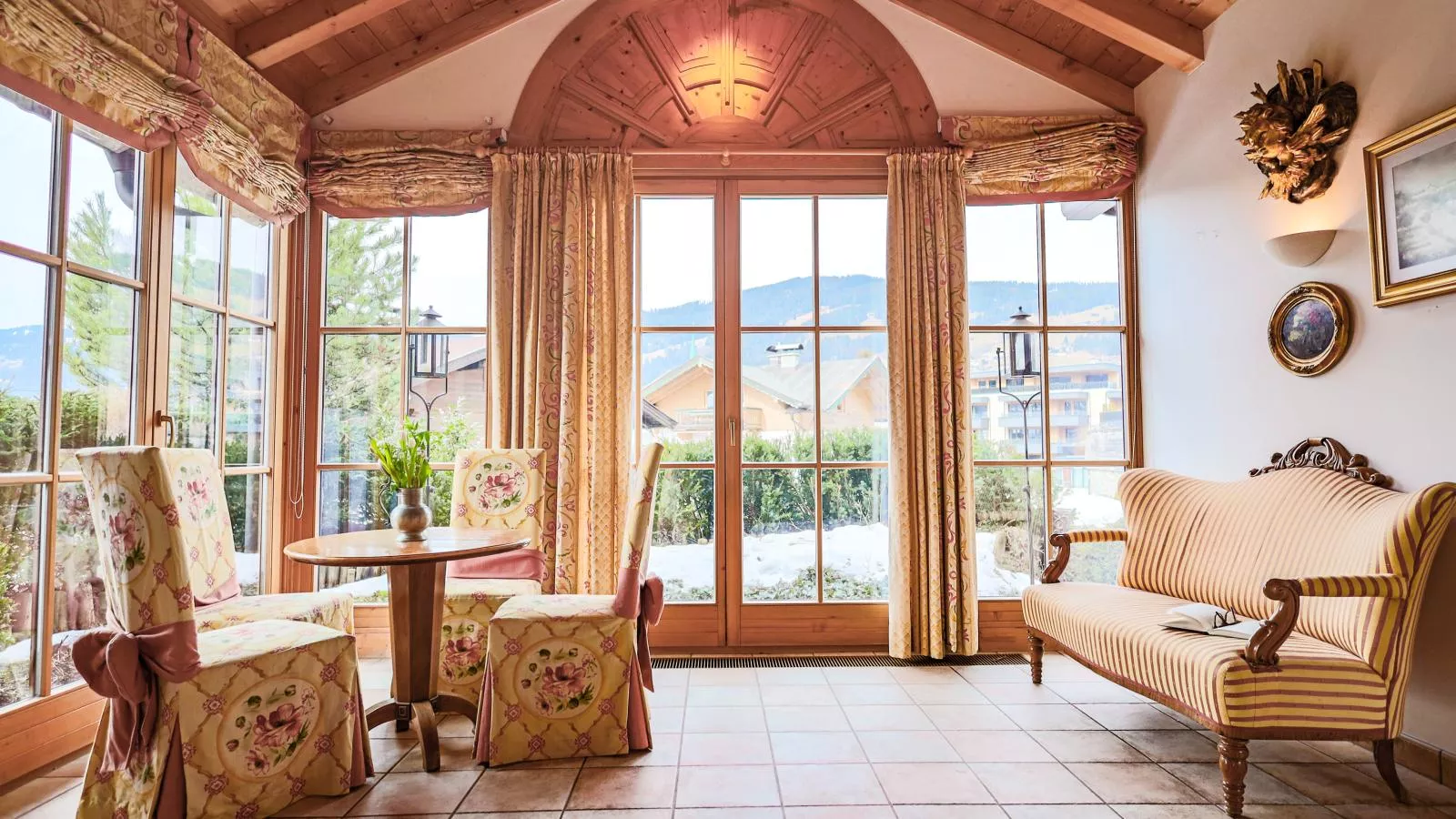 Müller Nr 1-Living room