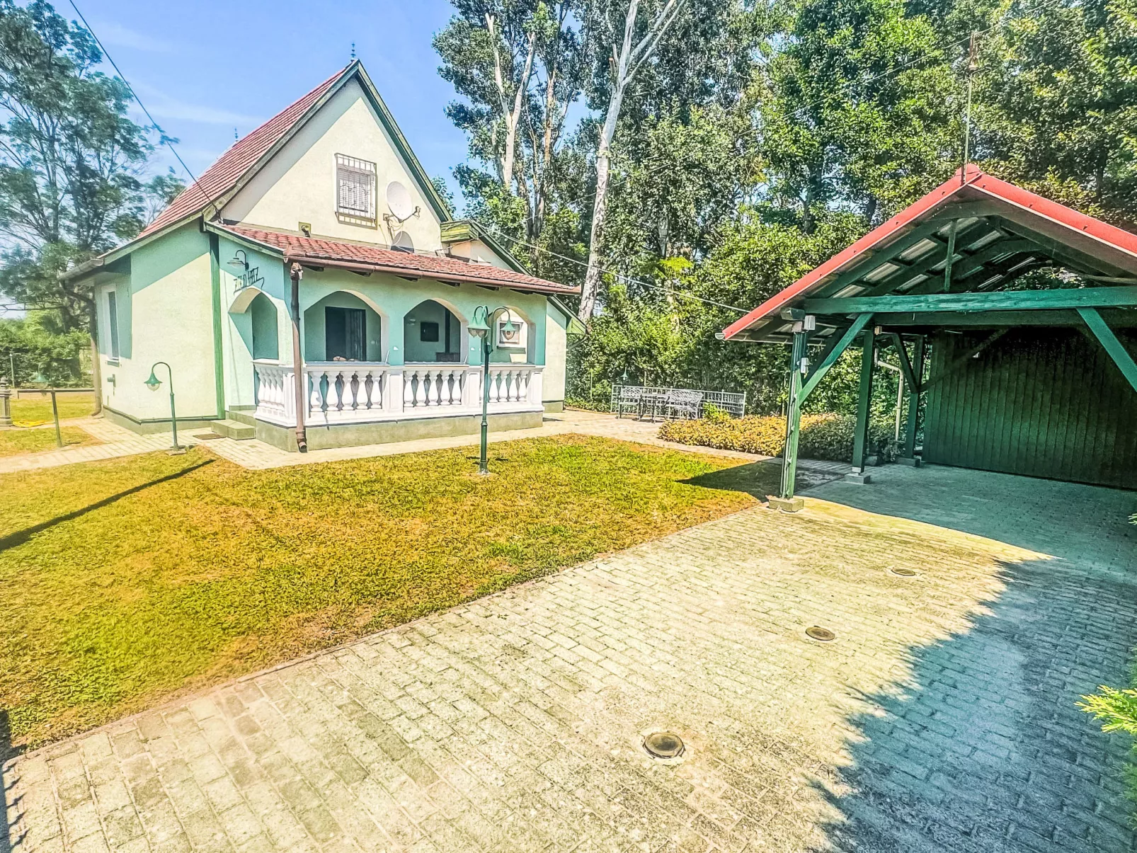 Green House-Outside