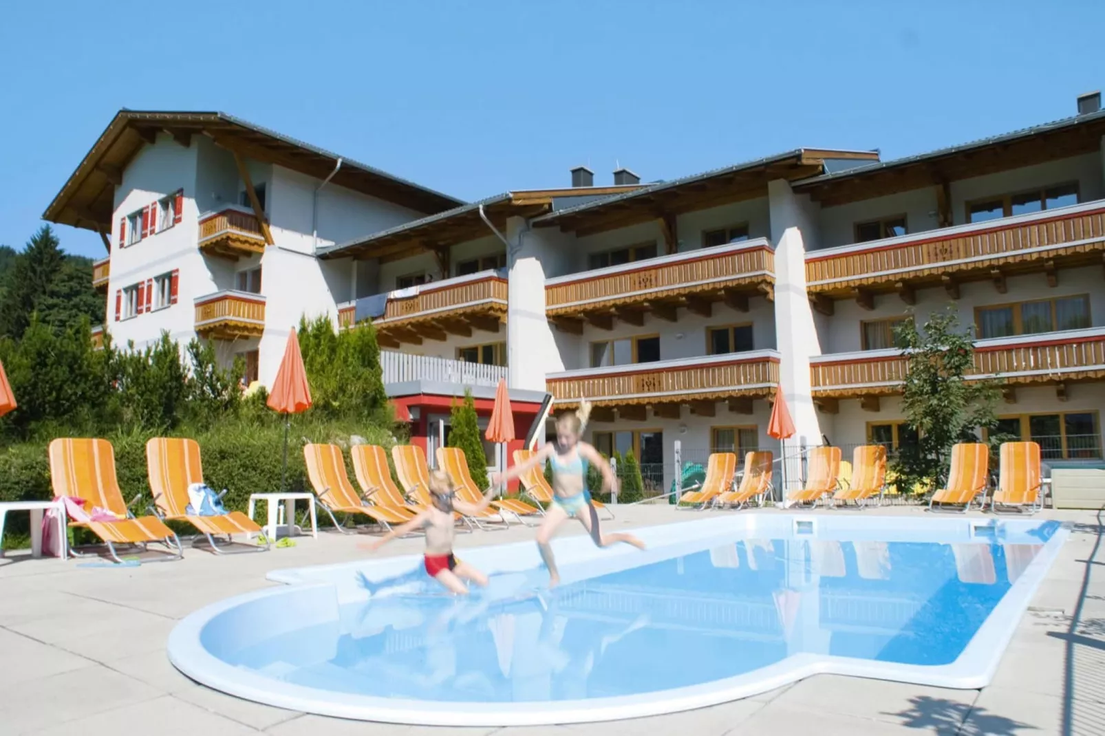 poolofhouse
