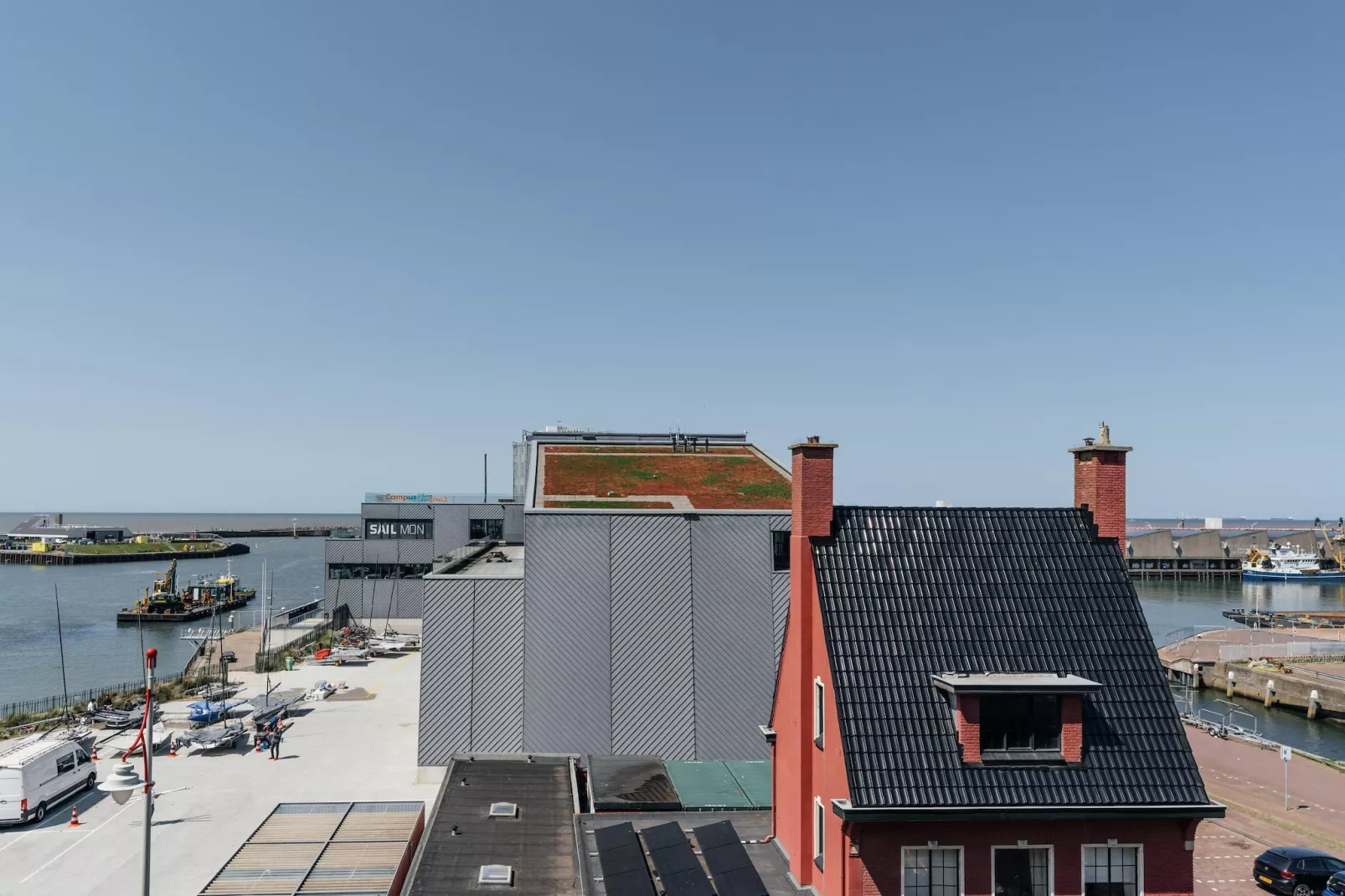 Scheveningen Harbour 40A - 10529845