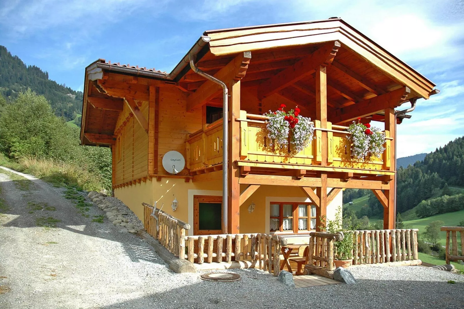 Lieslhütte-Außenbereich Sommer