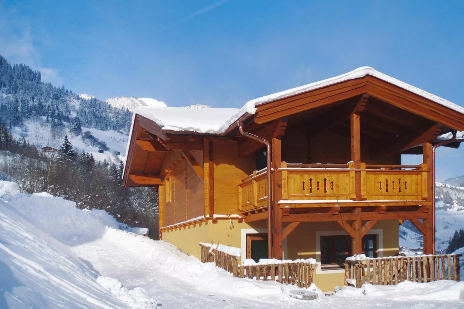 Lieslhütte-Außenbereich Winter