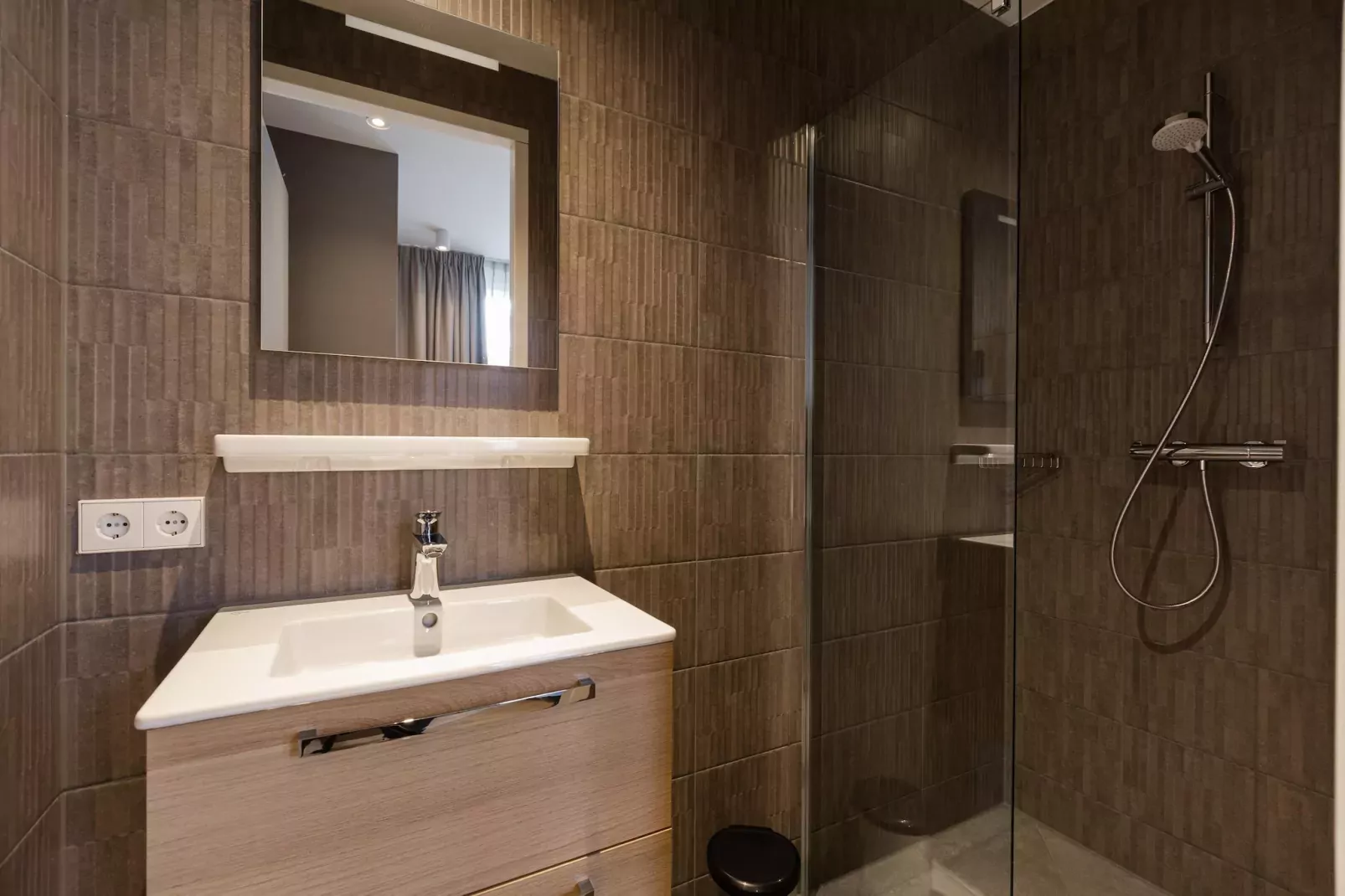Maurits 1-Bathroom