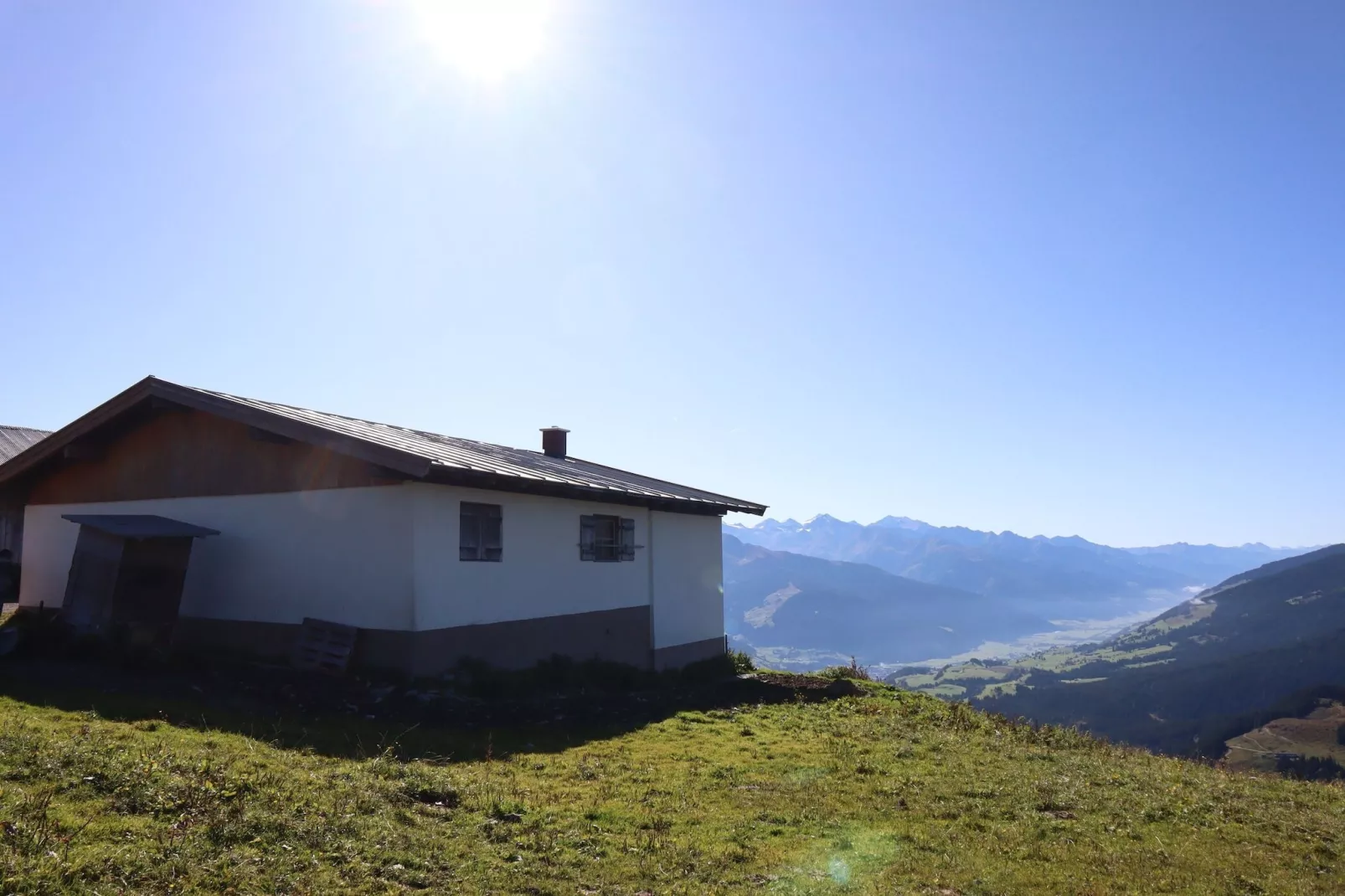 Almhütte Gipfelblick-Außenbereich Sommer