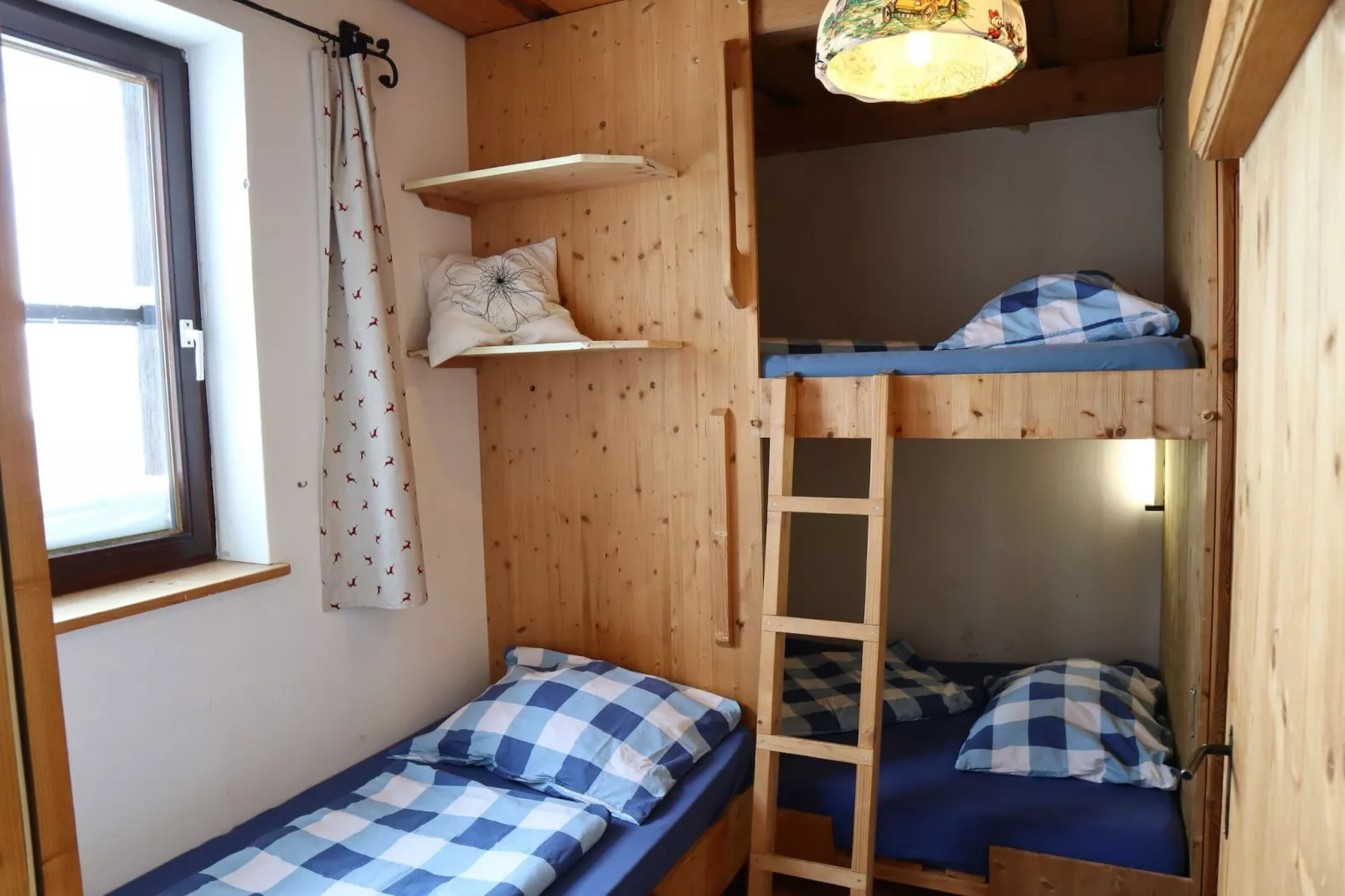 Almhütte Gipfelblick-Schlafzimmer