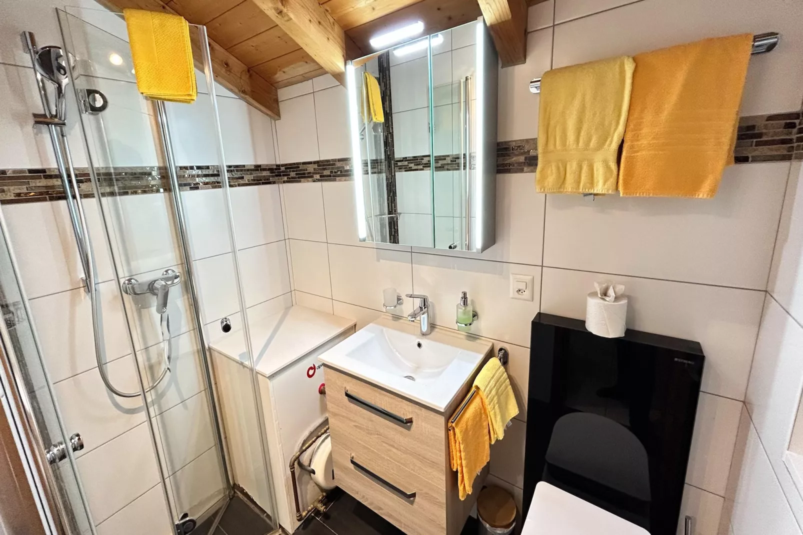 Stadel-Badezimmer
