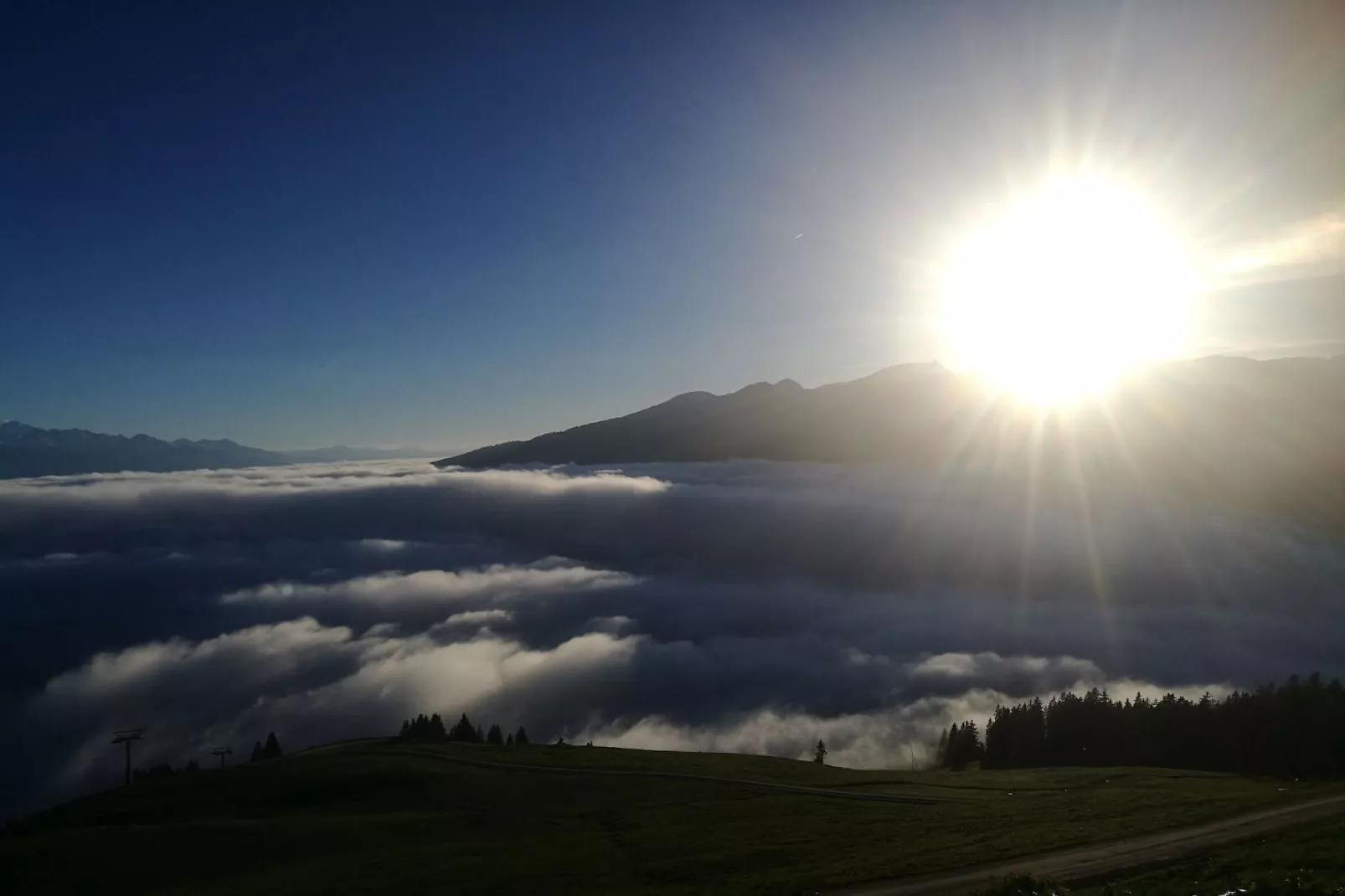 Almhütte Gipfelblick-Aussicht Sommer