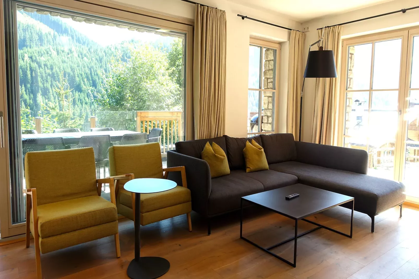 Chalet Glemmerl Mountain Lodge-Wohnzimmer