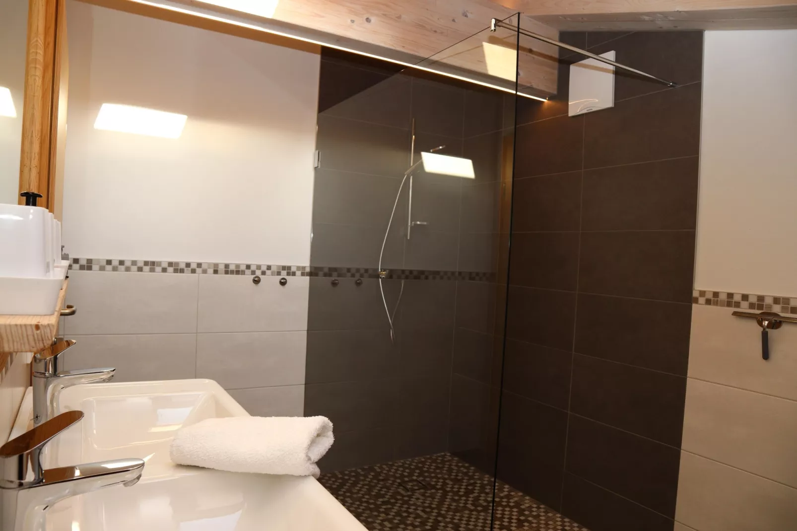 Apartment Rohregger-Bathroom