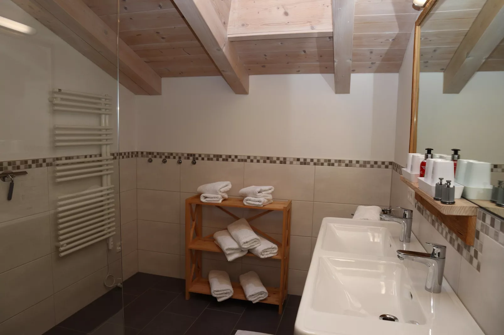 Apartment Rohregger-Bathroom