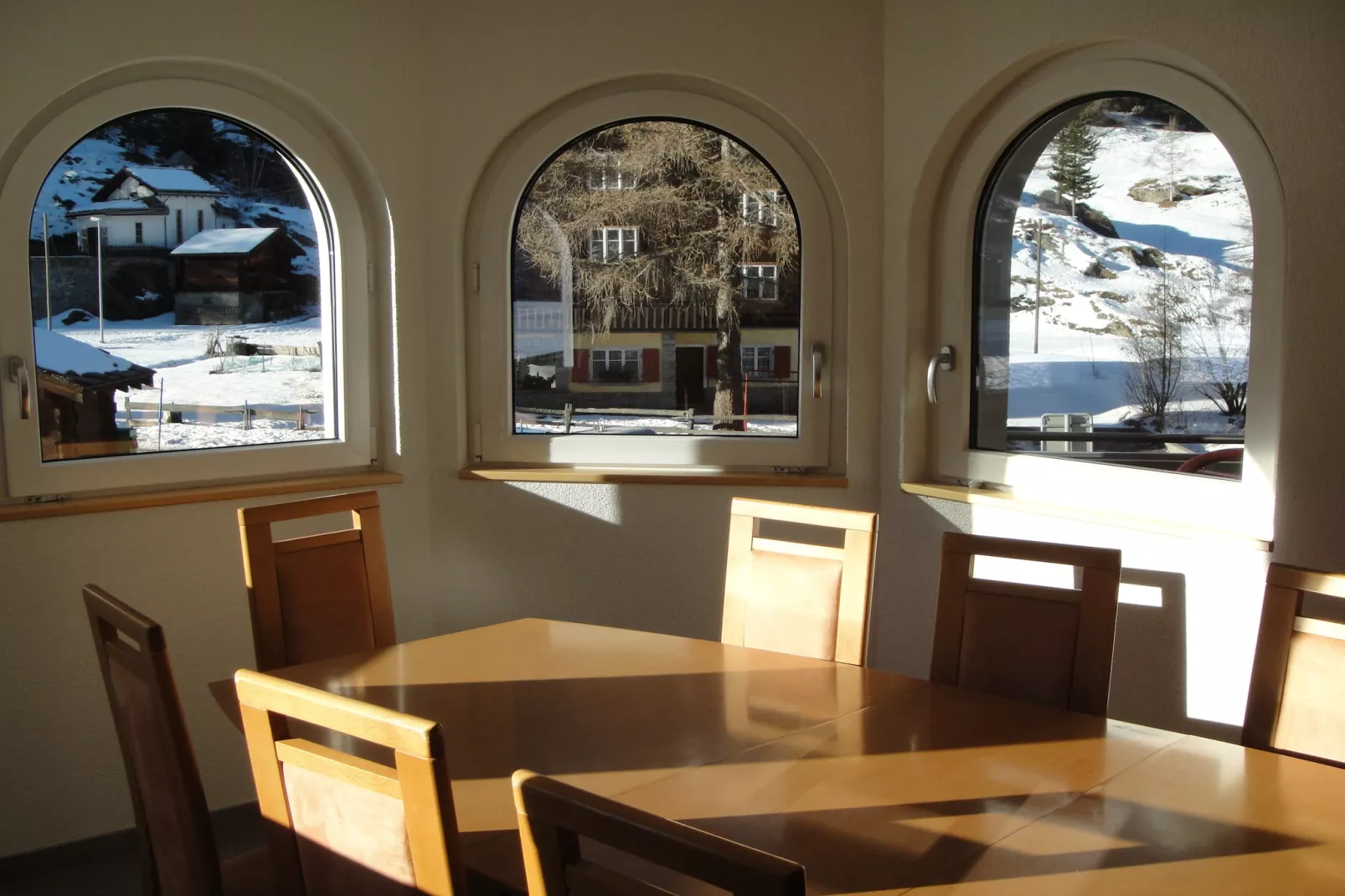 Haus Alpenstern Wohnung Trift-Dining room