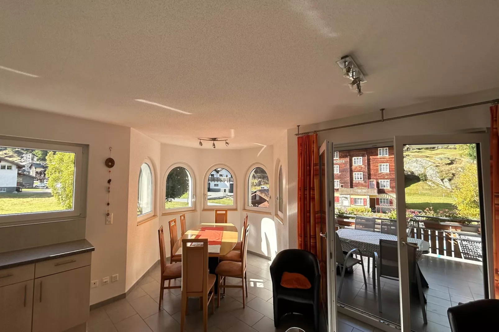Haus Alpenstern Wohnung Trift-Dining room