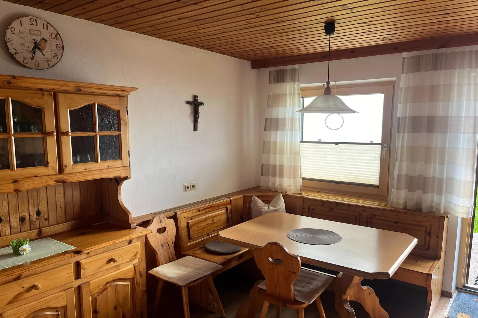 Haus Steinberger-Salle à manger