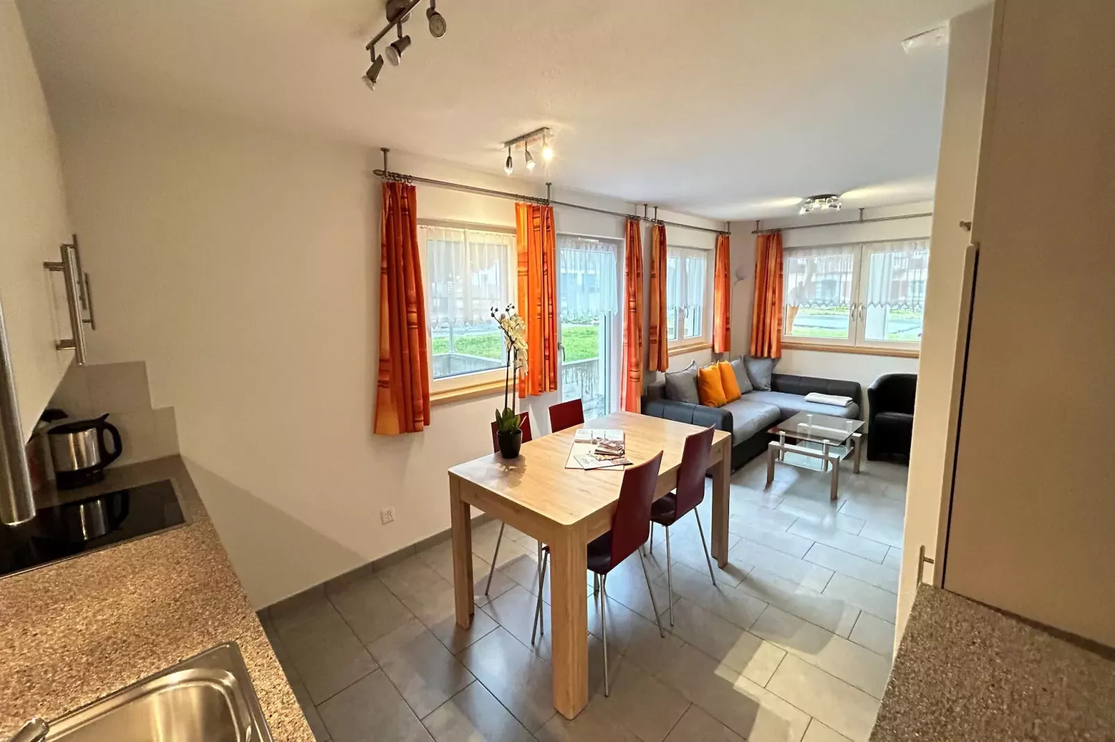 Haus Alpenstern Wohnung Älpi-Dining room