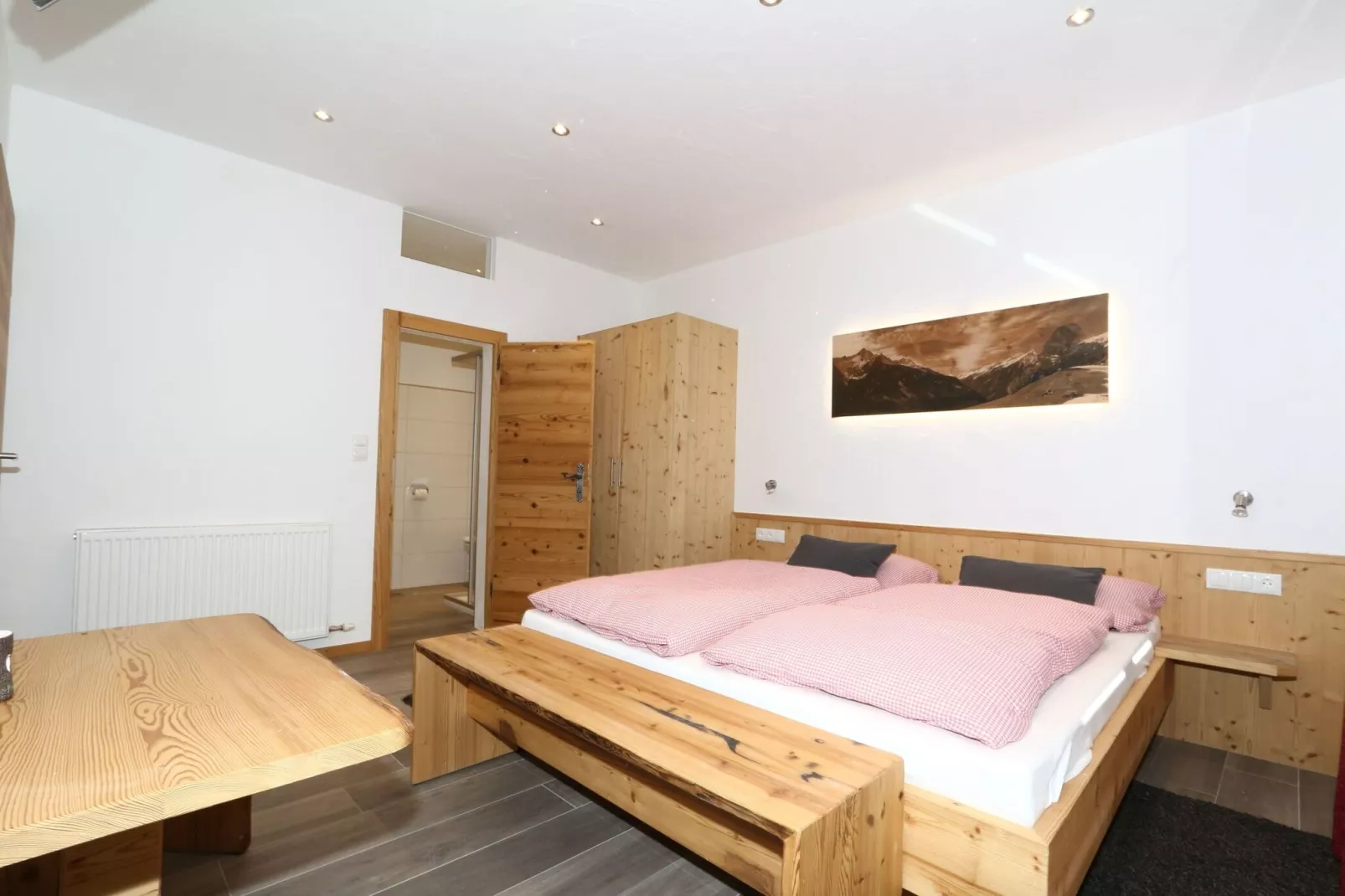 Zirbenstube-Bedroom