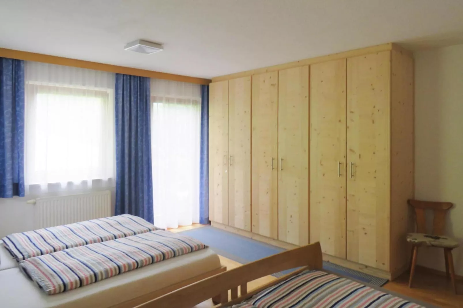 Haus Emberger Fügen-Belegung 6 Personen-Bedroom