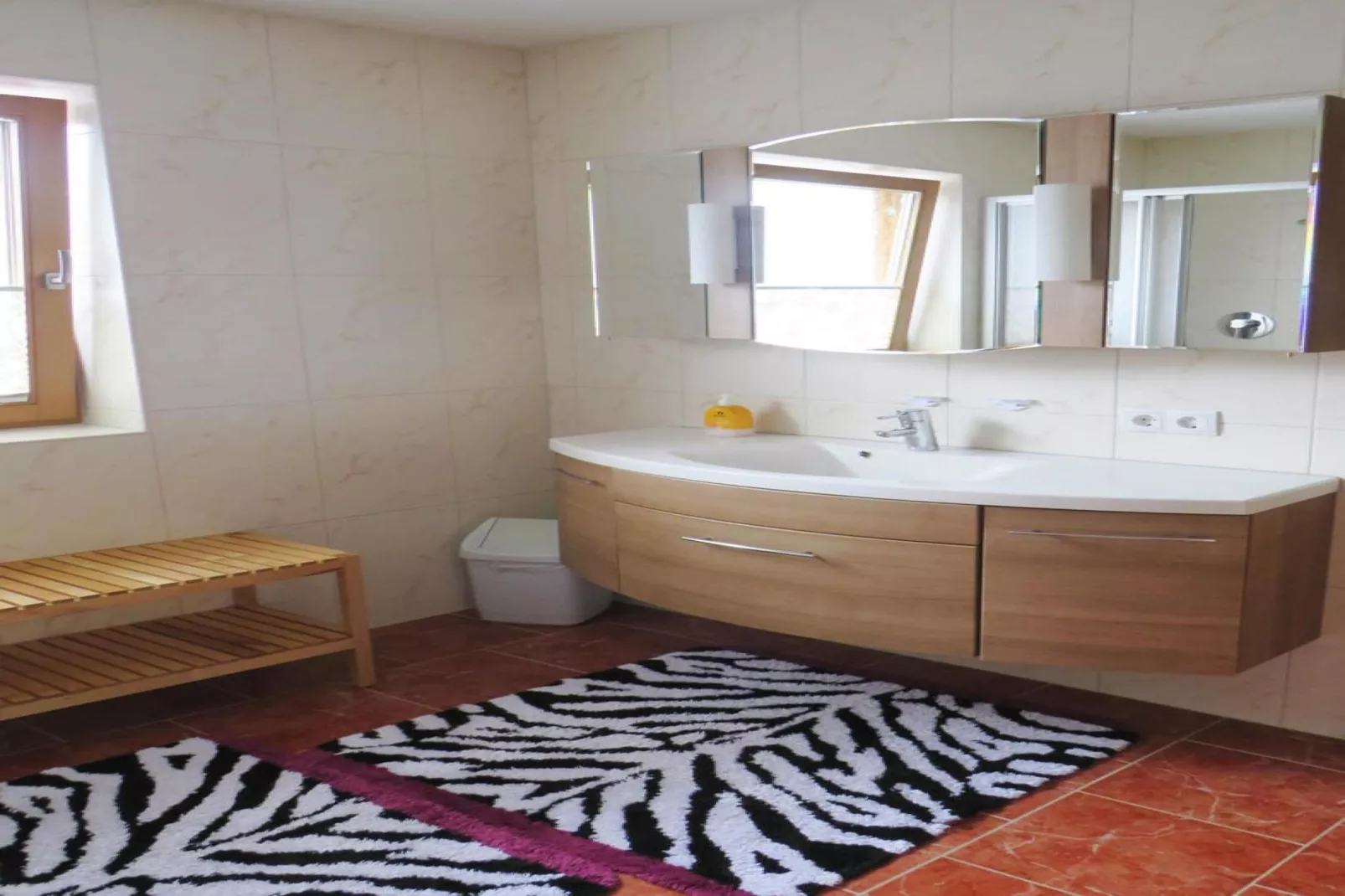 Haus Emberger Fügen-Belegung 6 Personen-Bathroom