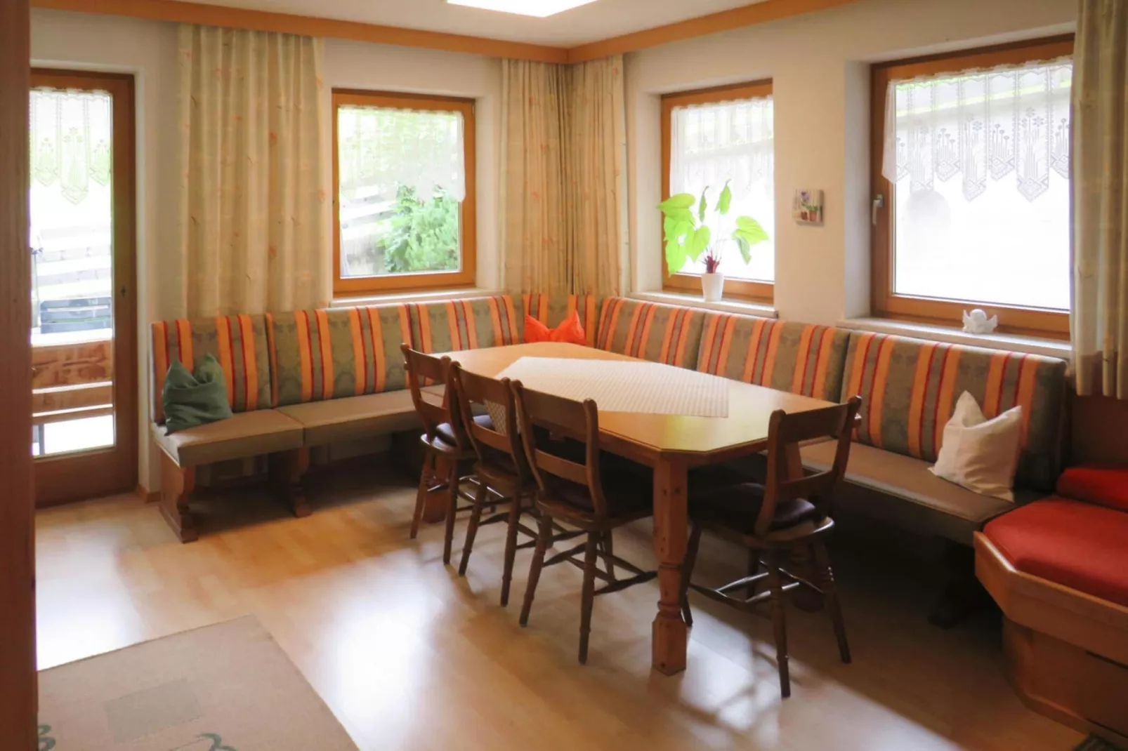 Haus Emberger Fügen - Belegung 12 Personen-Dining room