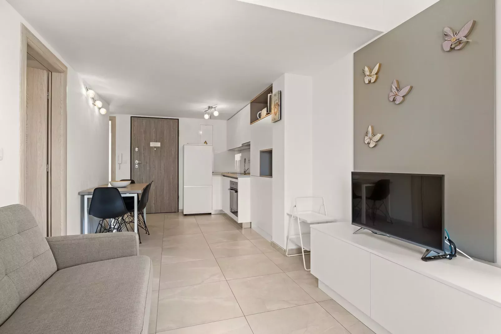 Apartment Paula with Sea View-Wohnzimmer