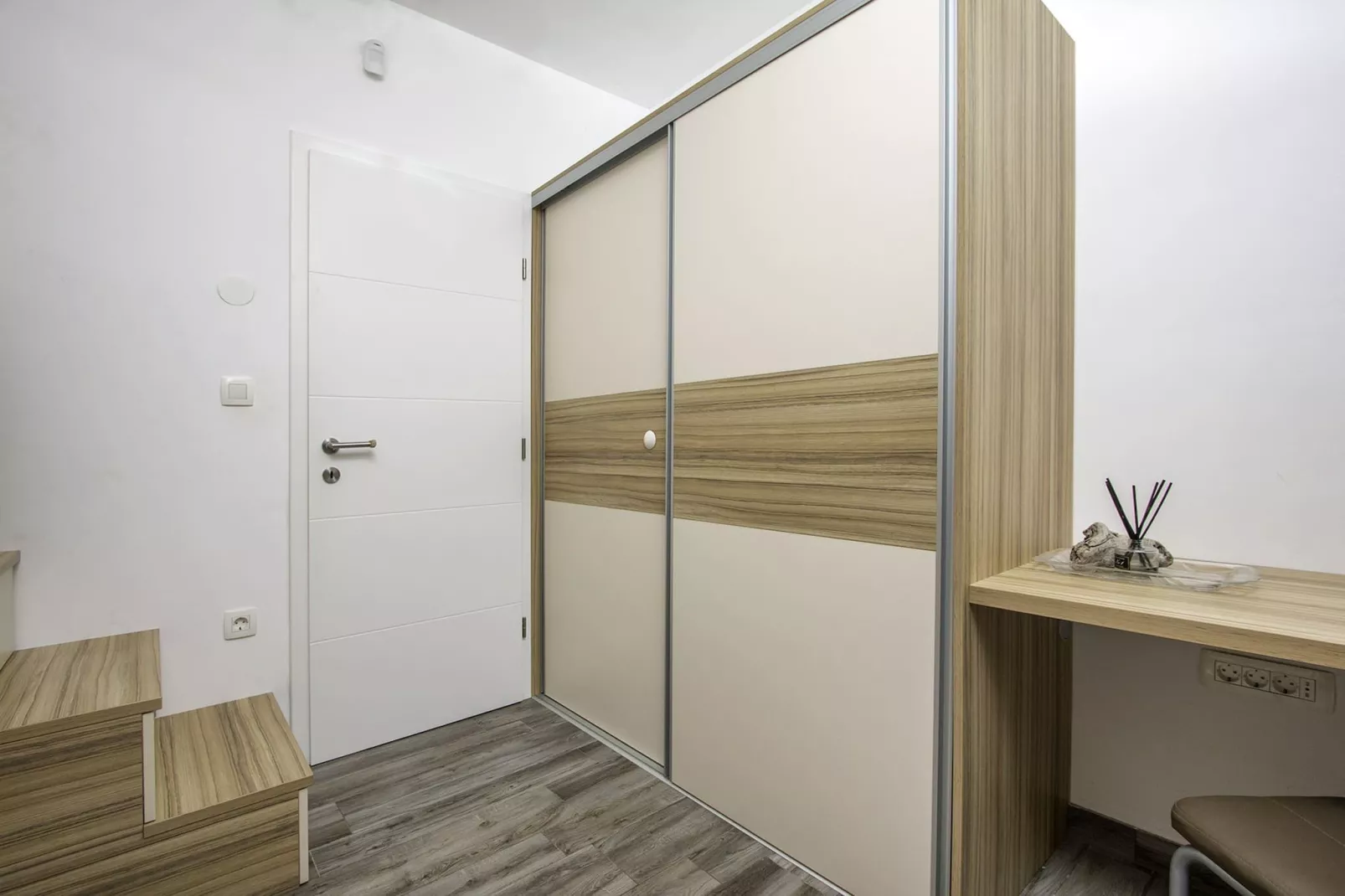 Apartment Volme - Private Pool and Sea View-Schlafzimmer
