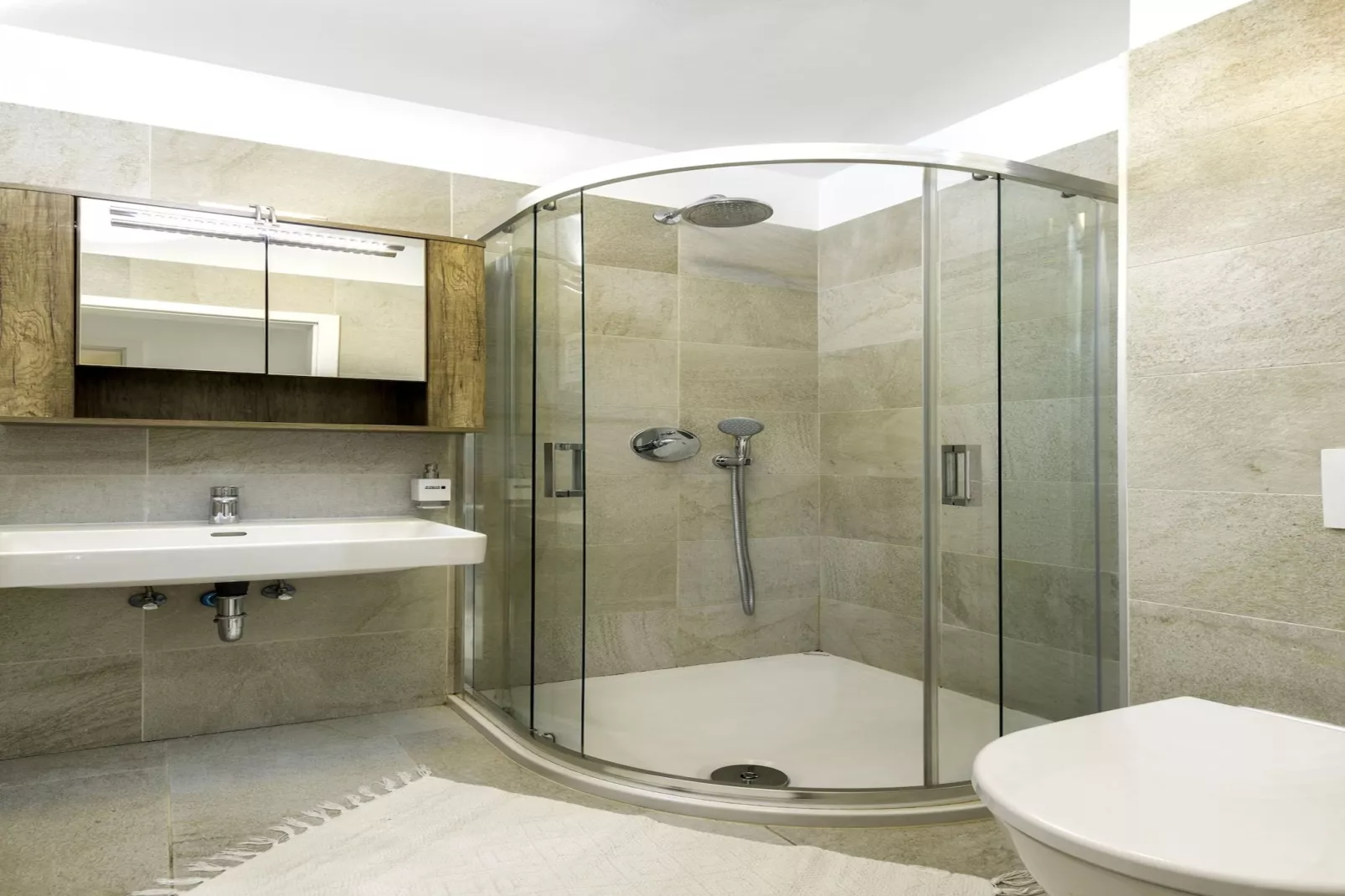 Apartment Volme - Private Pool and Sea View-Badezimmer
