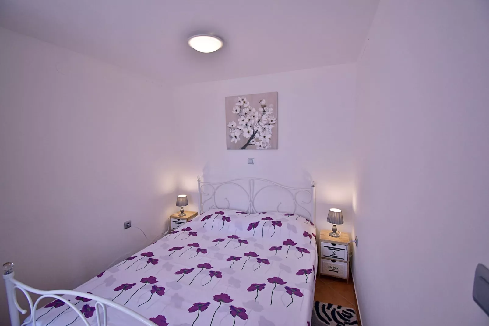 Tina & Denis - Apt Denis with Terrace and Garden-Bedroom