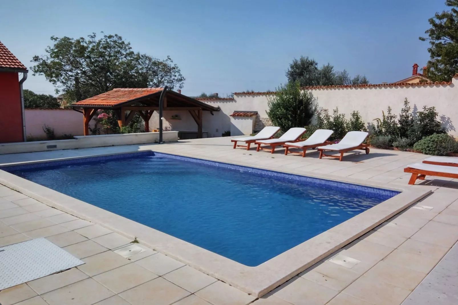 Holiday Home Sabina - Private Pool, BBQ Area-Pool