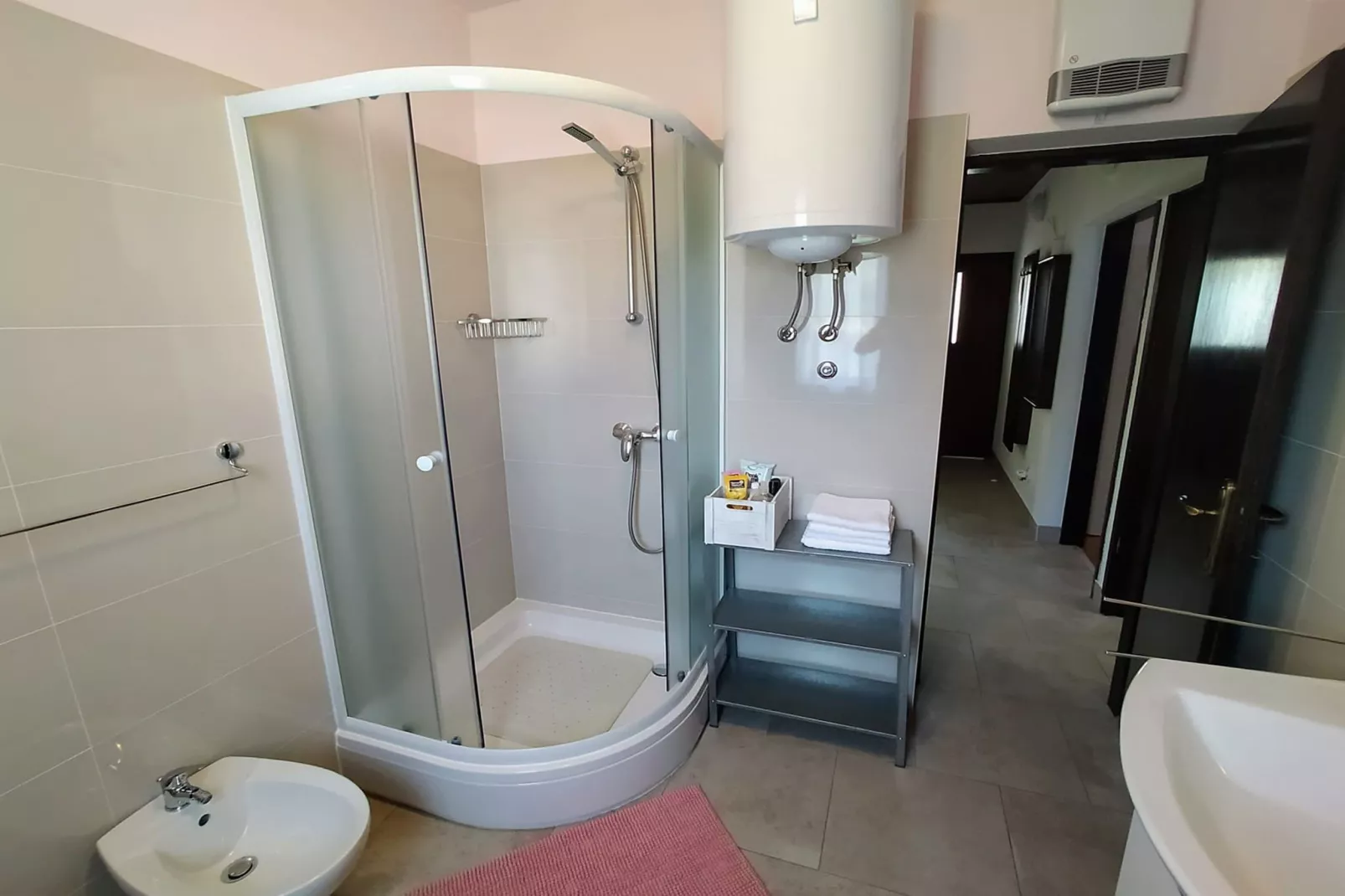 Holiday Home Sabina - Private Pool, BBQ Area-Bathroom