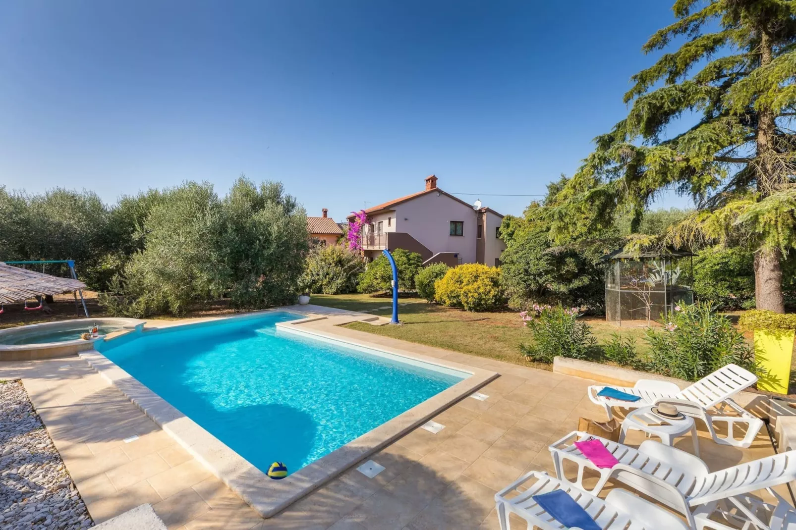 Sabi Relax Zone Apartment - Private Pool & Jacuzzi-Pool