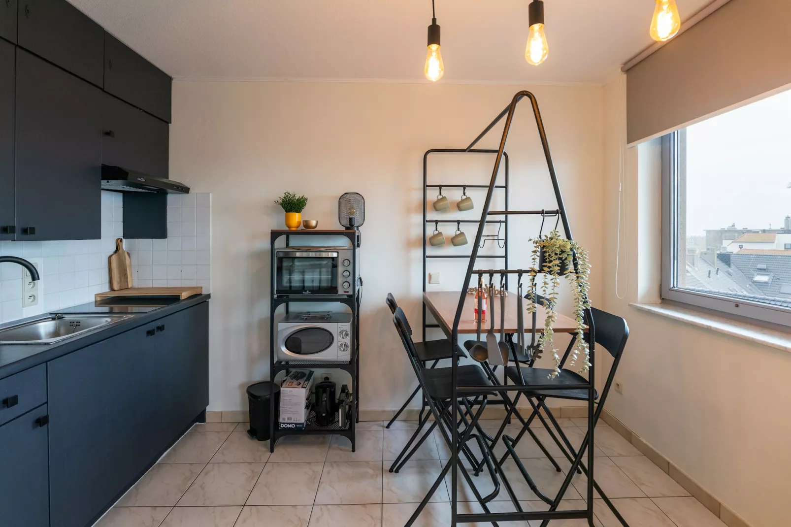 OCEAN 715-Kitchen