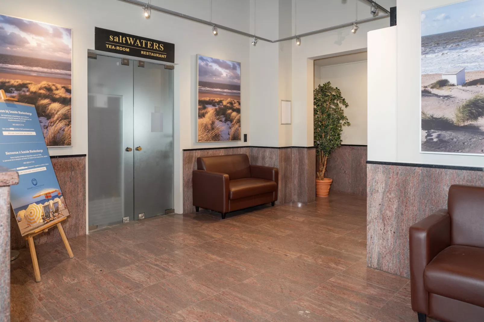 OCEAN 715-Reception hall