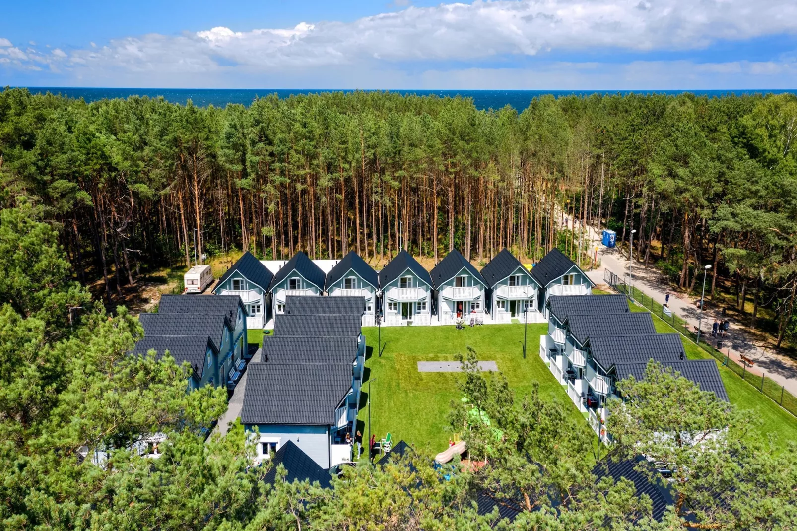 Diune Resort at the seashore in Miedzywodzie for 7 persons NIEW-Exterior summer