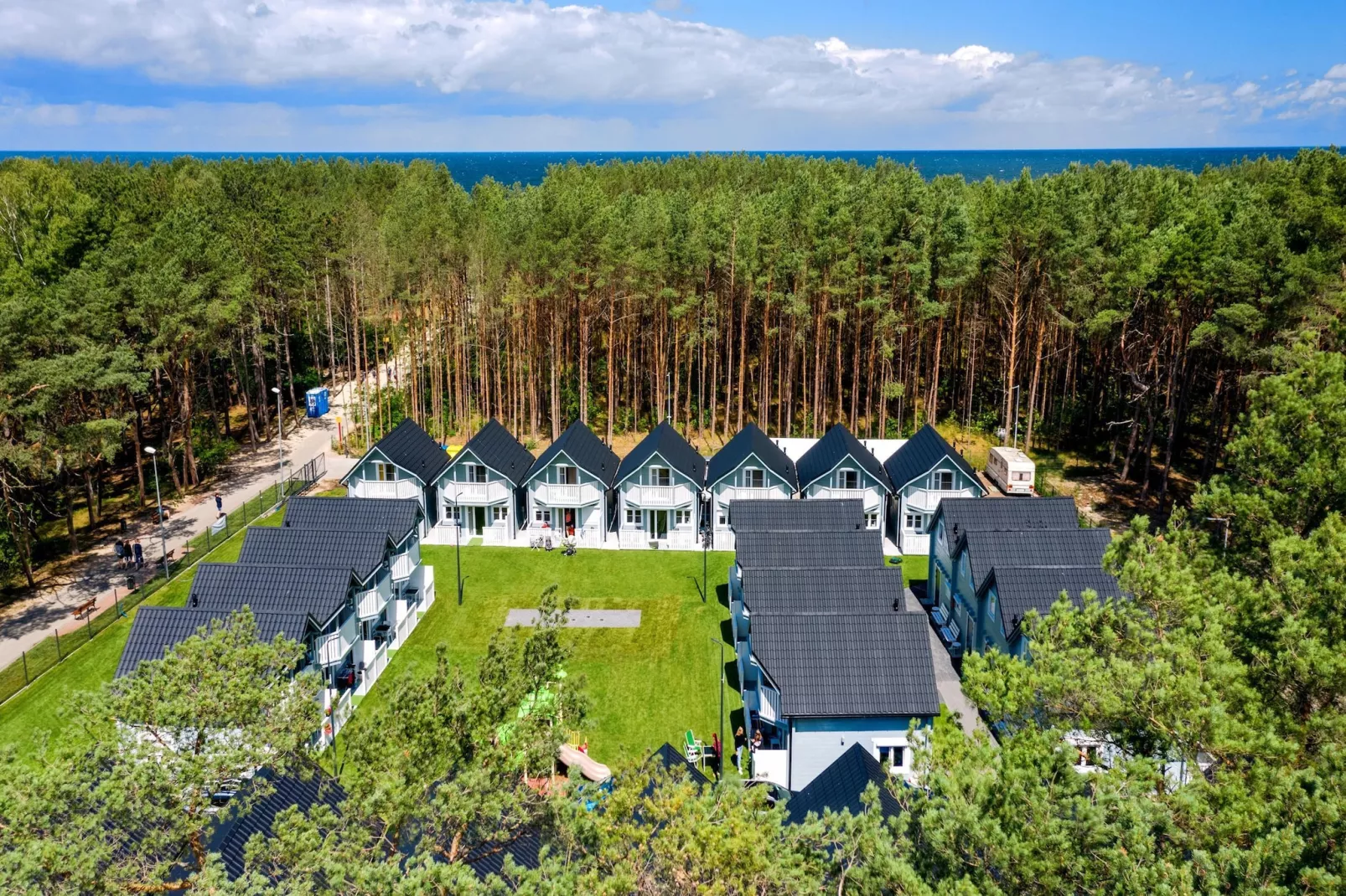 Diune Resort at the seashore in Miedzywodzie for 7 persons NIEW-Exterior summer