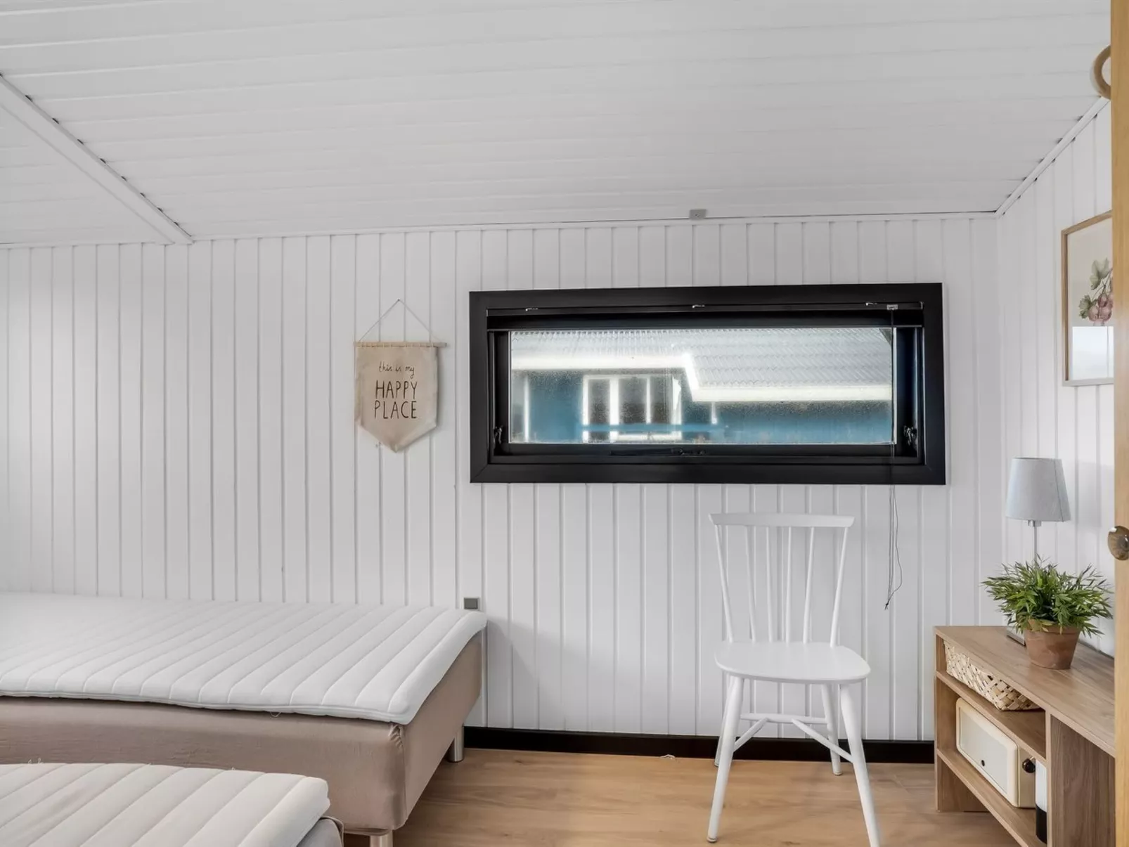 "Waghn" - 250m from the sea-Inside