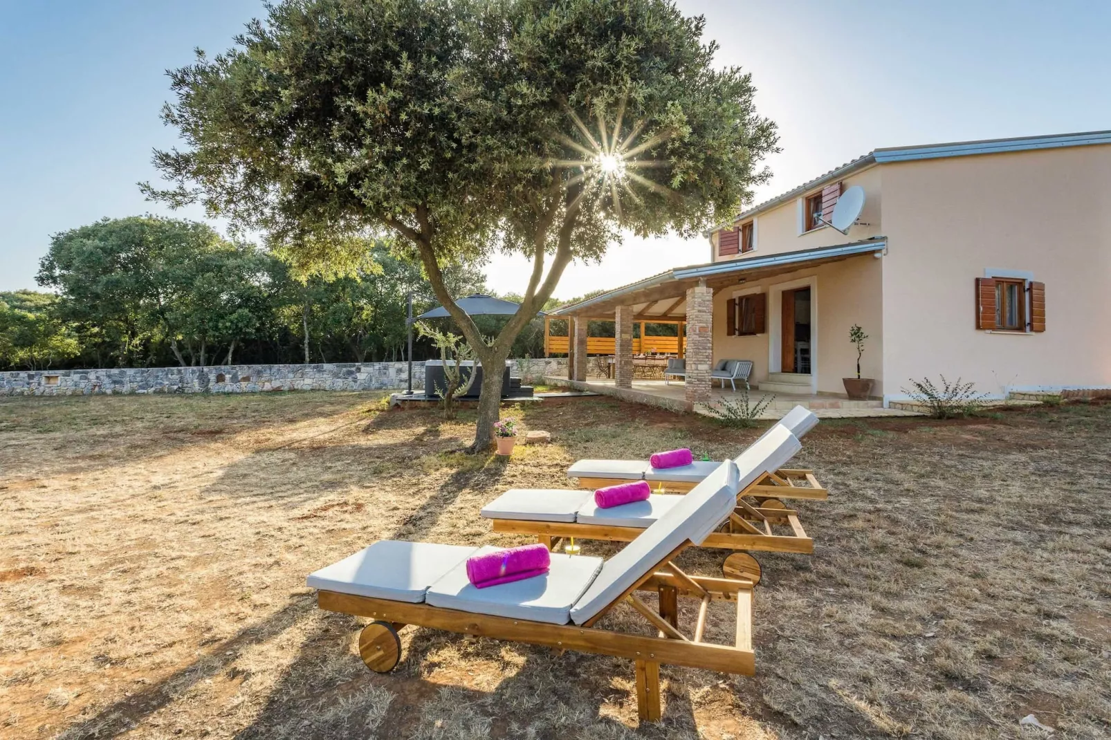 Casa Vala Romana - Big Garden, Jacuzzi, Free Bikes-Außenbereich