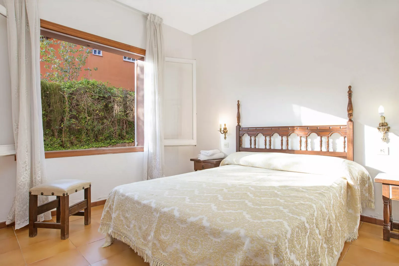 Can Benet  Pl-Bedroom