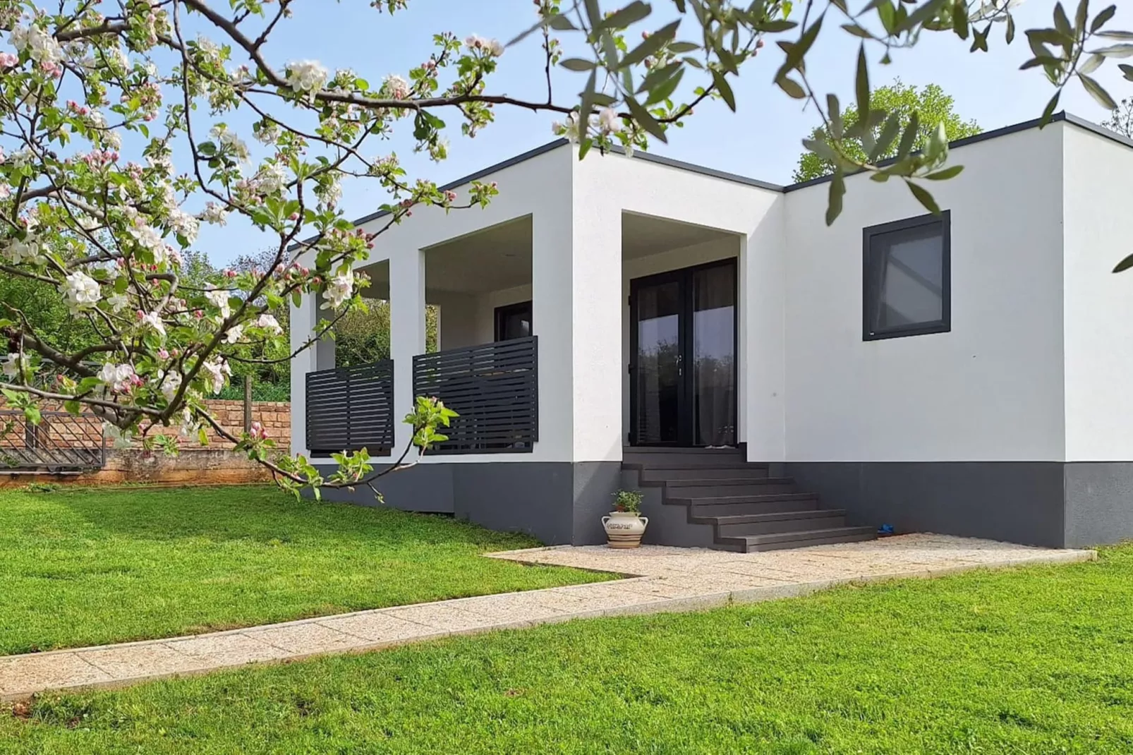 Holiday House Lucia - 10558404