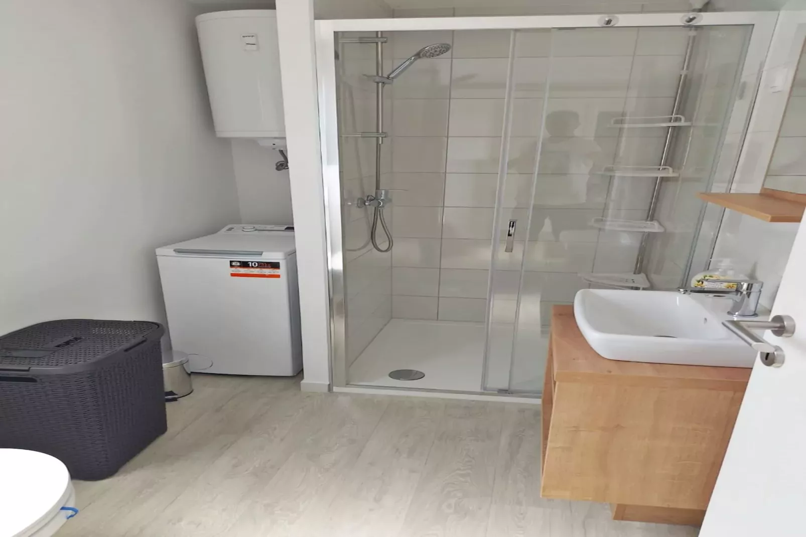 Holiday House Lucia-Badezimmer