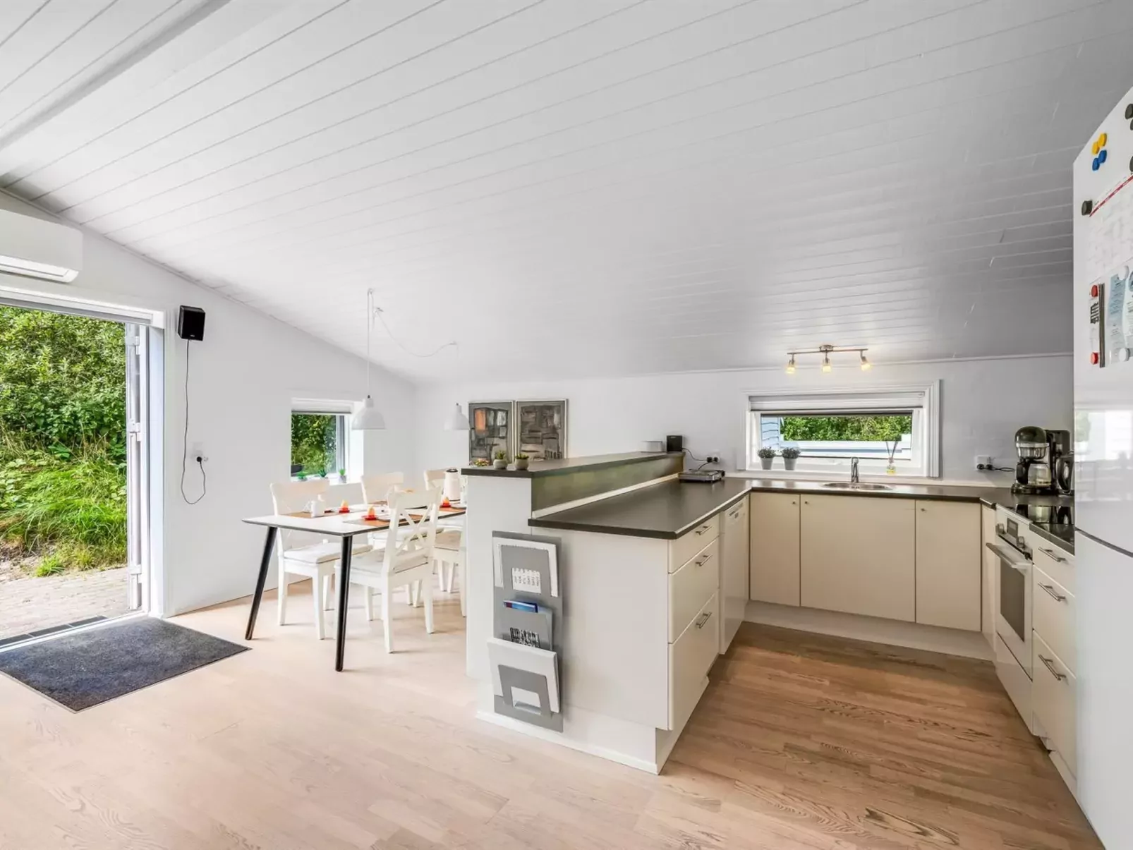 "Danica" - 500m from the sea-Drinnen