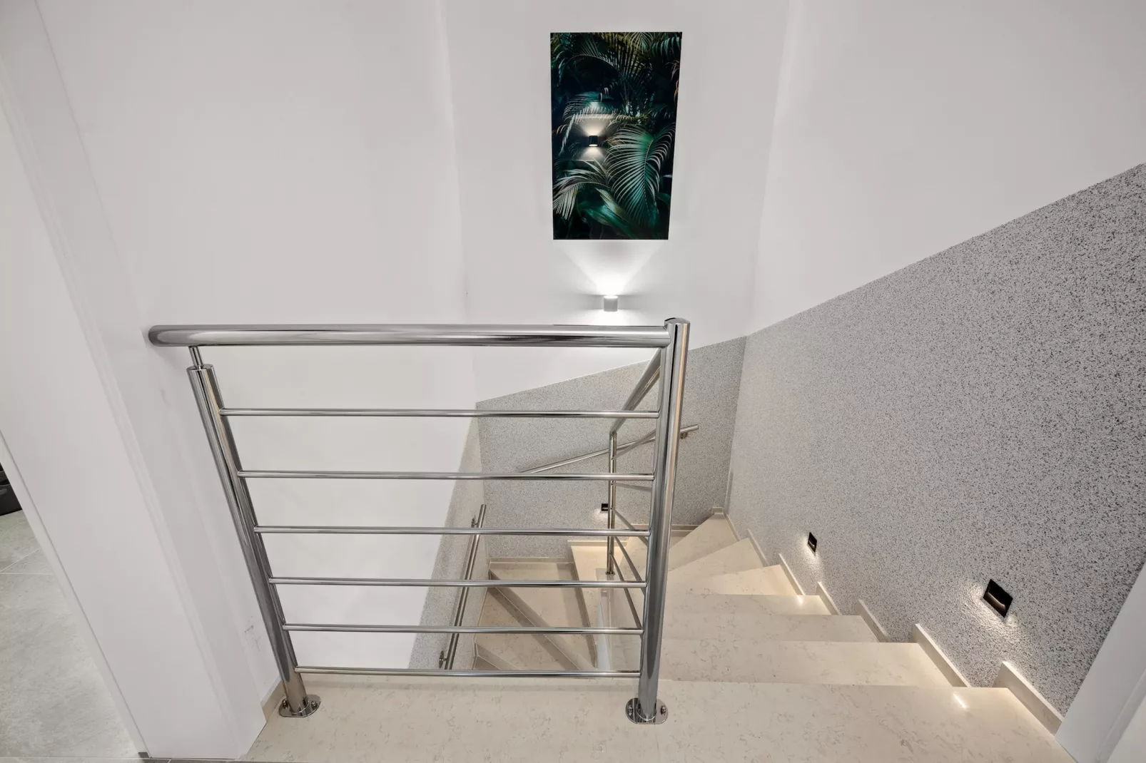 Villa Polaris - Luxurious Vacation Oasis-Flur