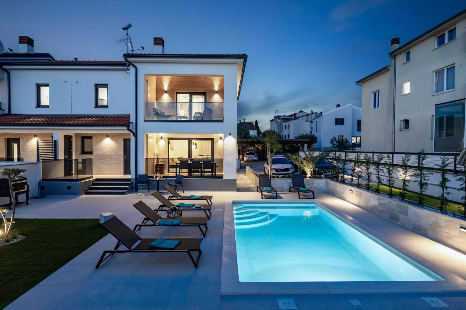 Villa Polaris - Luxurious Vacation Oasis-Außenbereich