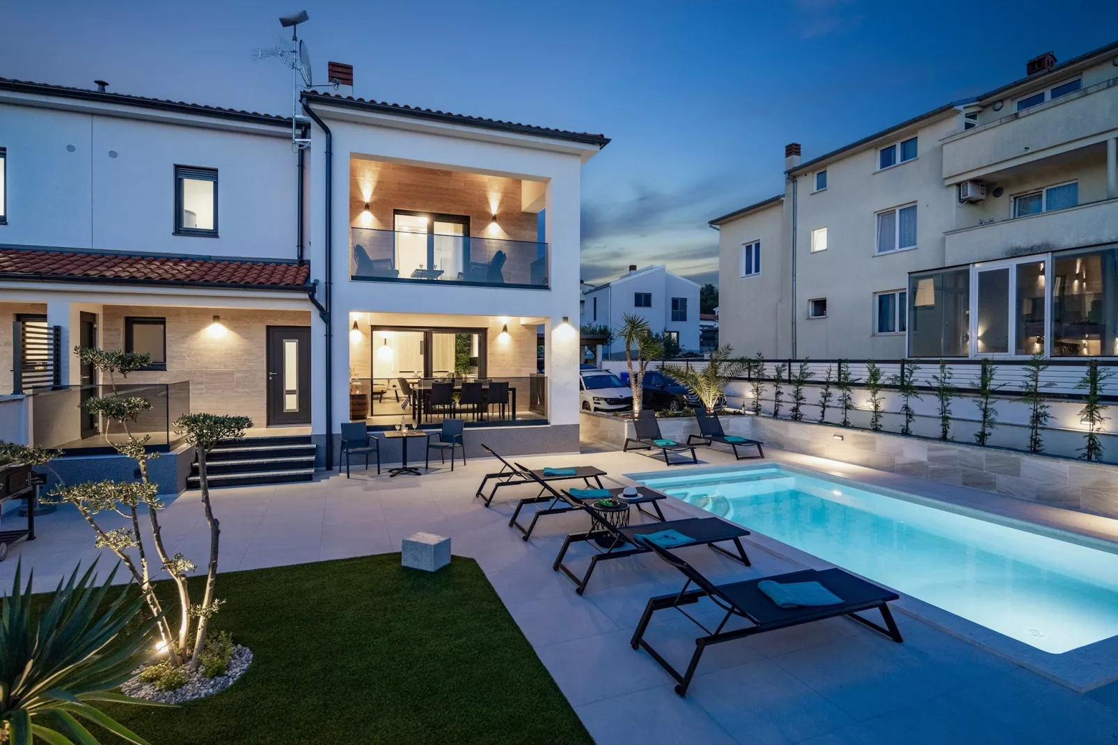 Villa Polaris - Luxurious Vacation Oasis-Außenbereich