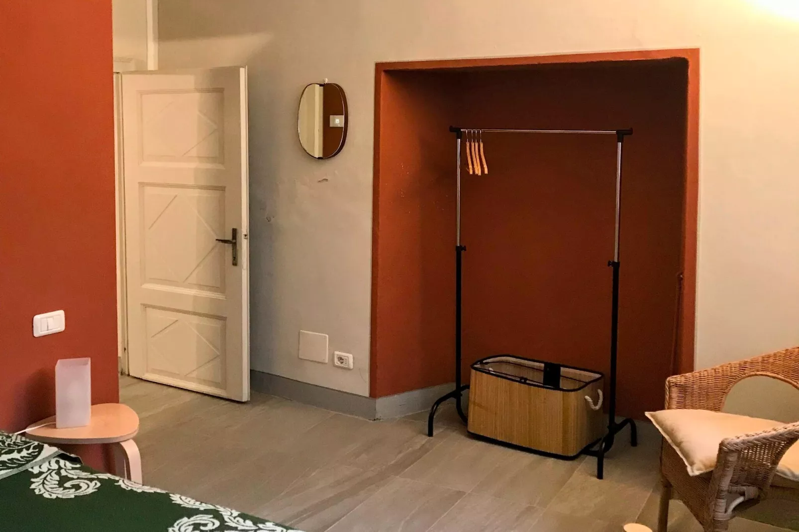 Ai Rronchi - piccolo appartamento con giardino a Cannero-Bedroom