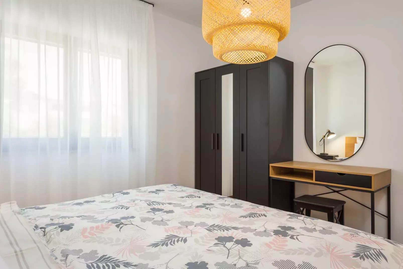 Cesare 3 - Modern Apartment with Shared Pool-Bedroom