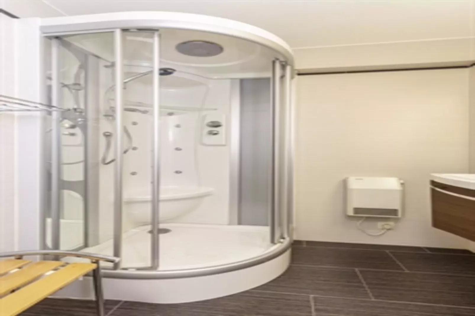 PARADIS - 5A-Bathroom