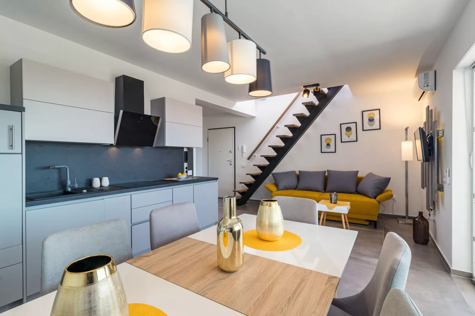 Penthouse Sax with Sea View-Kitchen