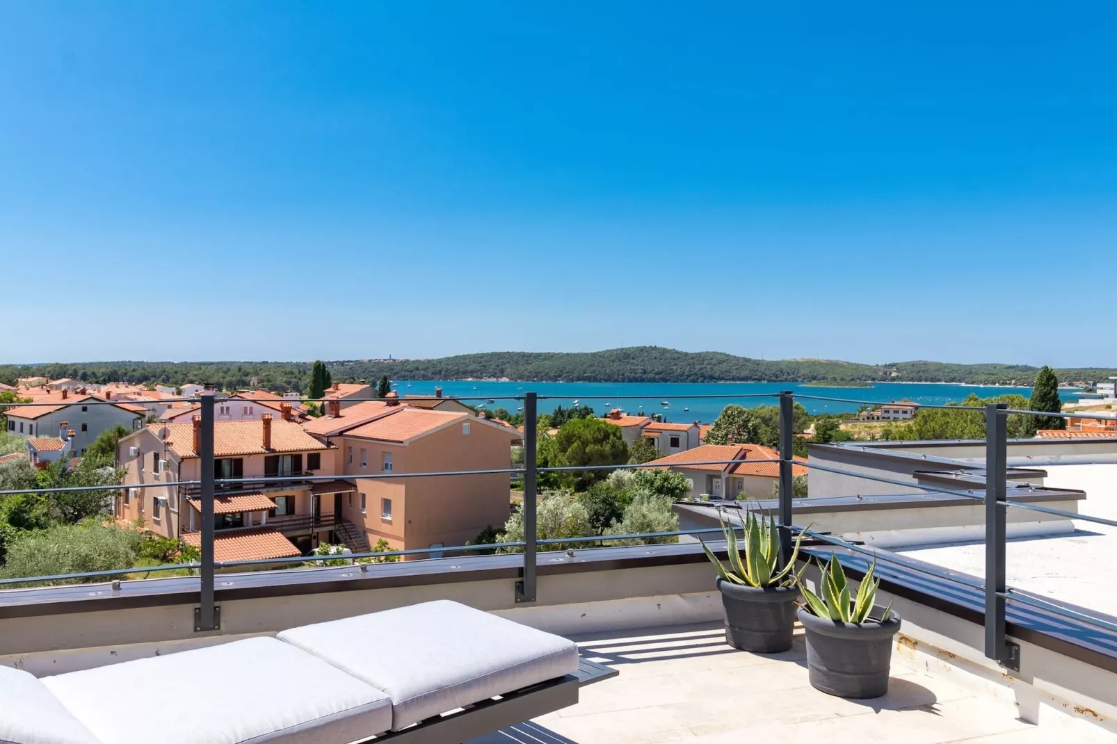 Penthouse Sax with Sea View-Terrace balcony