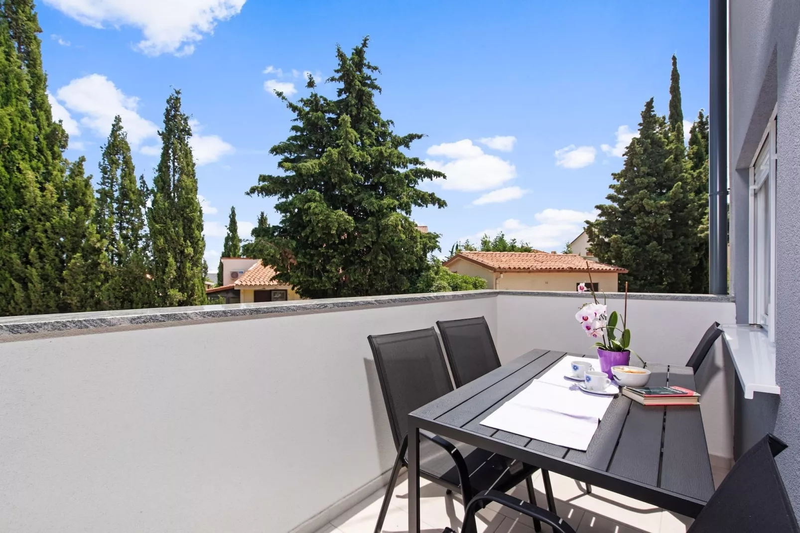 Holiday Home Sea - Beautiful Garden, Sea View-Terrace