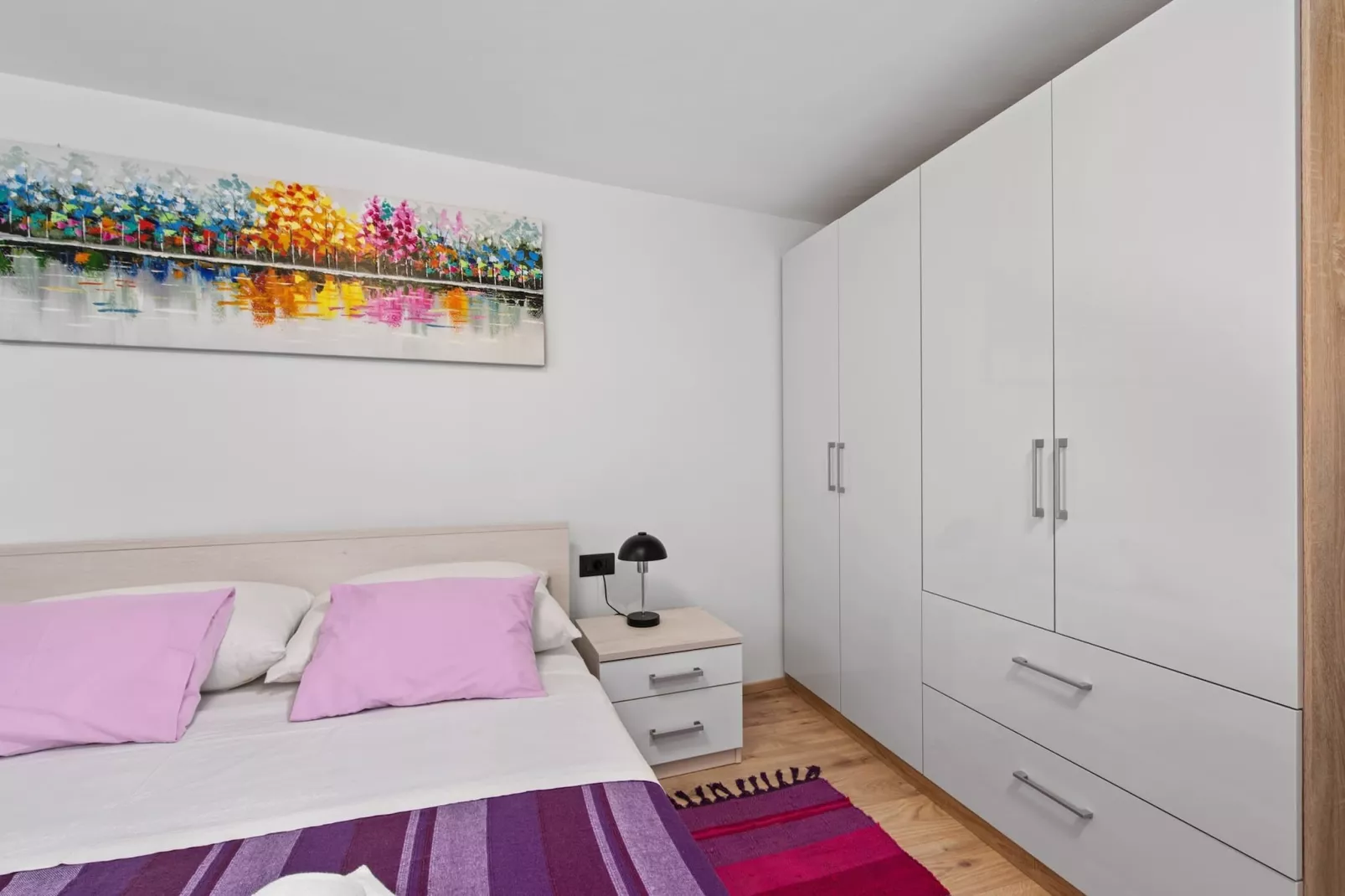 Holiday Home Sea - Beautiful Garden, Sea View-Bedroom