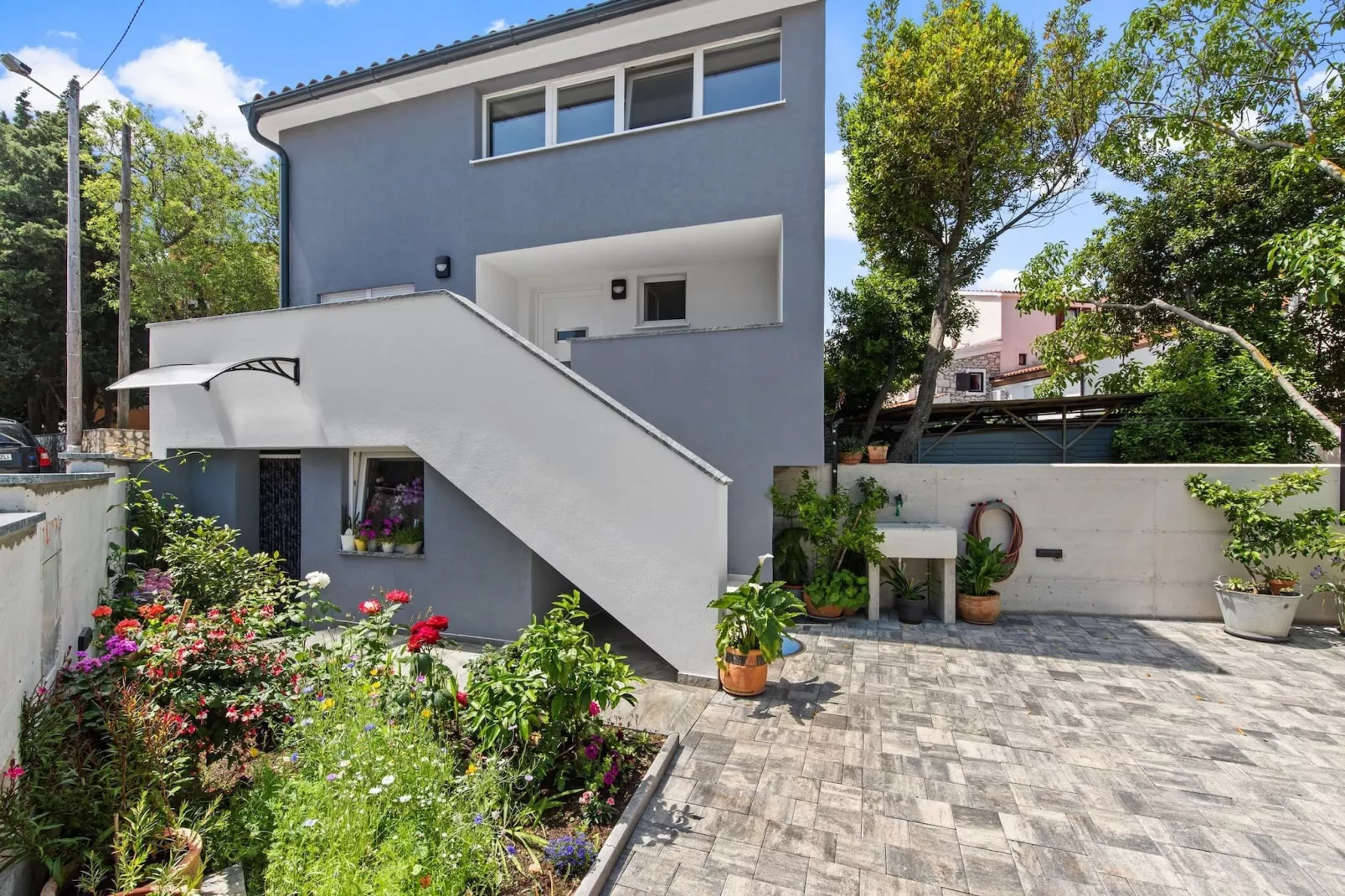 Holiday Home Sea - Beautiful Garden, Sea View-Outdoor